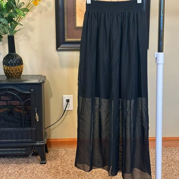 Super Light Weight Black Double Layer Chiffon Skirt - Picture 1 of 1